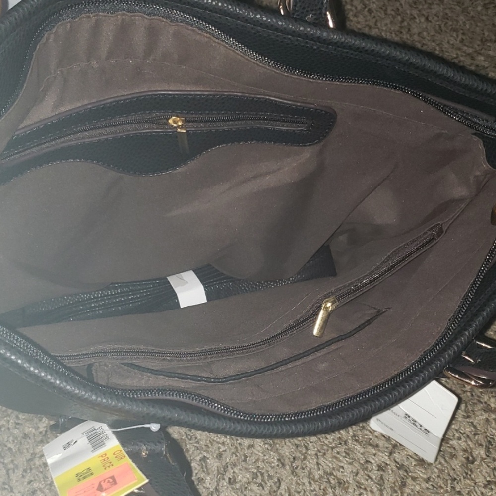 Purse - Picture 2 of 3